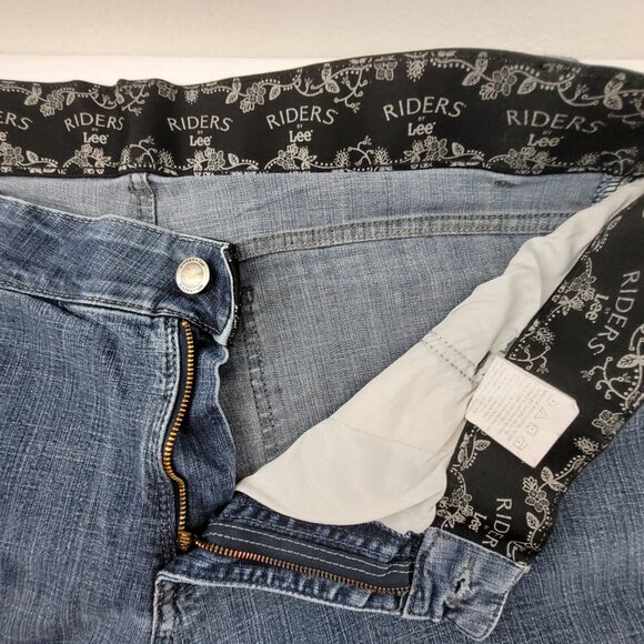 Riders by Lee Jeans Women's 18W Long Blue 5 Pocket Mid Rise Boot Cut Stretch - Picture 3 of 15